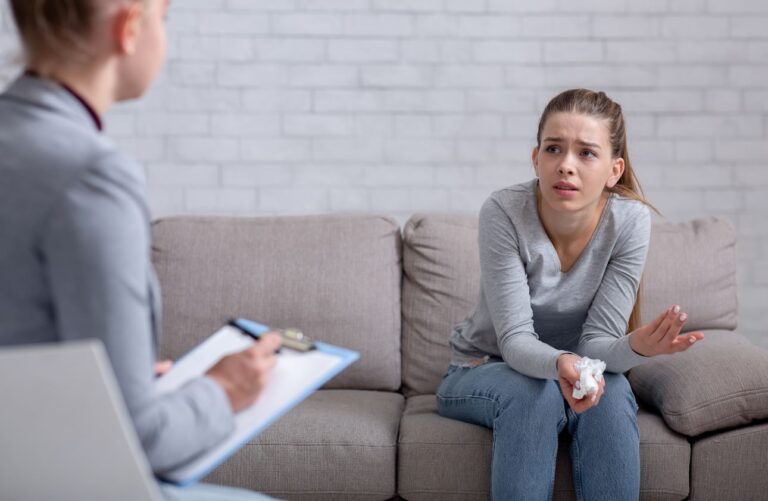 a woman consulting a healthcare expert on how to use emdr for anxiety